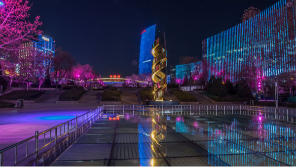 廣場(chǎng)夜景亮化設(shè)計(jì)的表現(xiàn)體現(xiàn)在這三個(gè)方面